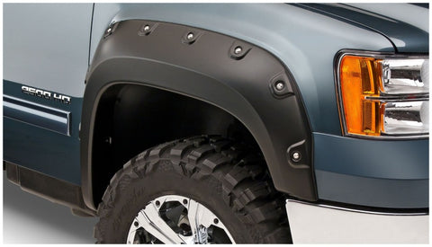 Bushwacker 11-14 GMC Sierra 3500 Fleetside Boss Pocket Style Flares 4pc Excludes Dually - Black